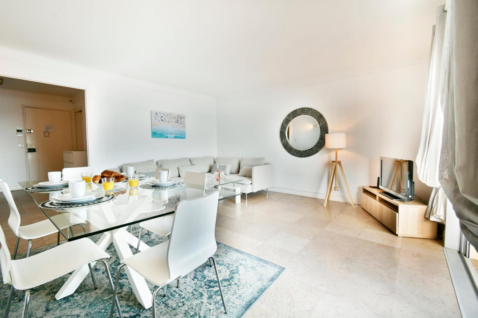 Plage Du Midi- Vue Sur Mer Standing Presta Cannes Exterior foto